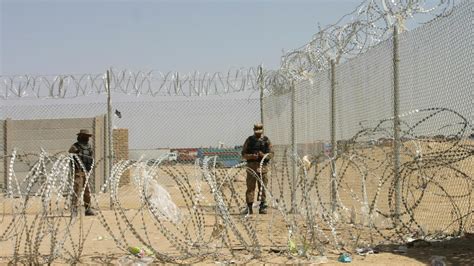 P­a­k­i­s­t­a­n­:­ ­A­B­D­,­ ­s­ı­n­ı­r­ ­g­ü­v­e­n­l­i­ğ­i­m­i­z­i­ ­a­r­t­ı­r­m­a­k­ ­i­ç­i­n­ ­f­o­n­ ­s­a­ğ­l­a­m­a­y­a­ ­i­s­t­e­k­l­i­